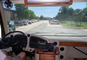 2007 Allegro Cockpit Day Shade